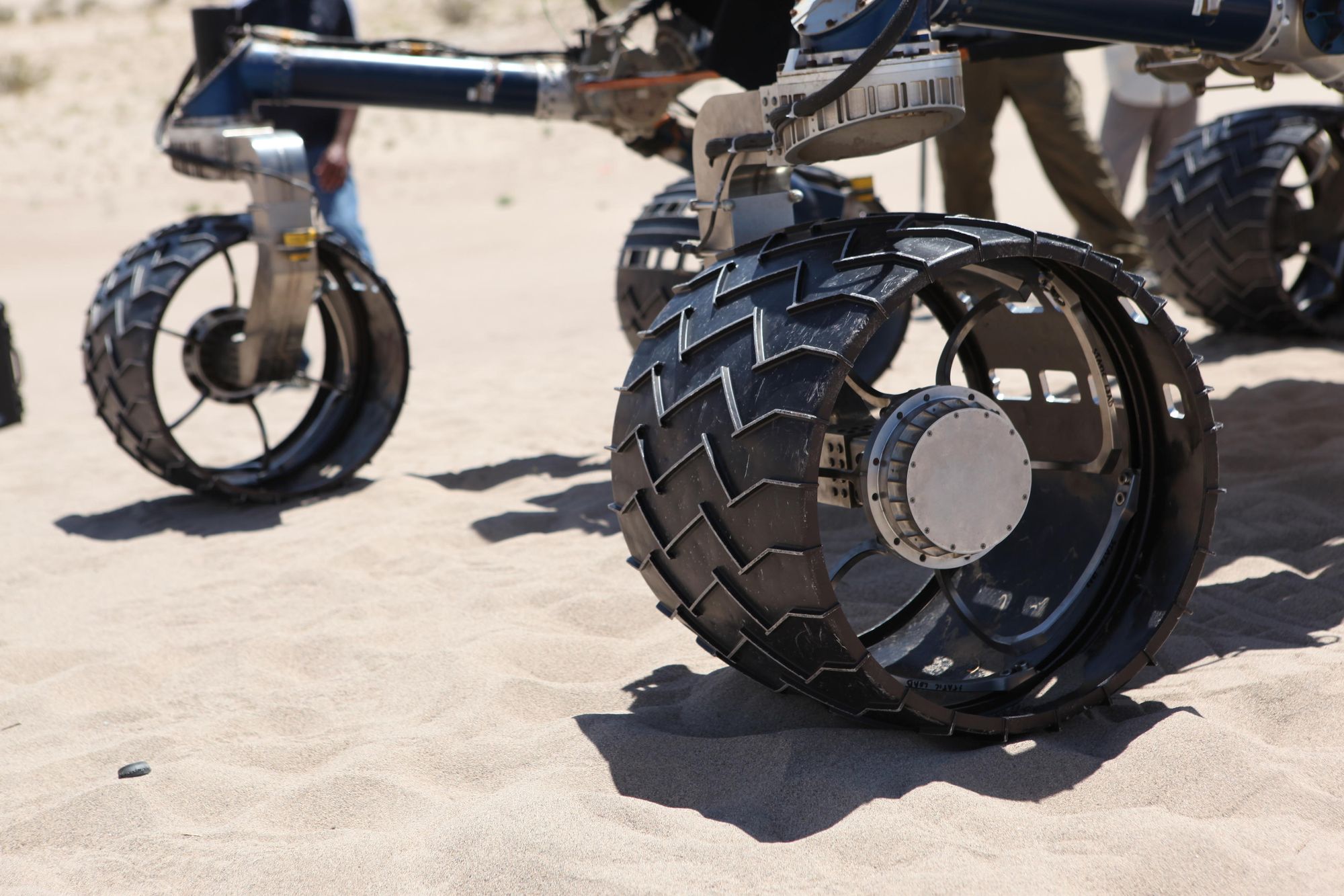 3D-printed-wheels-on-rover-applications-of-3D-printing-in-robotics-industry-image